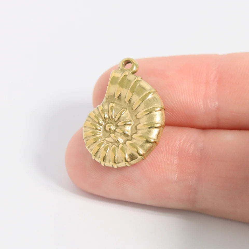 Gold Swirly Shell Charm