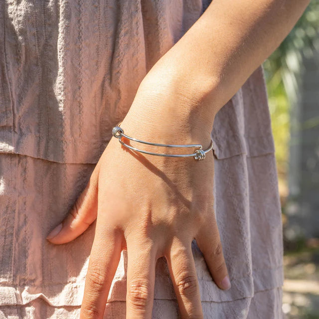 Expandable Bangle Bracelet