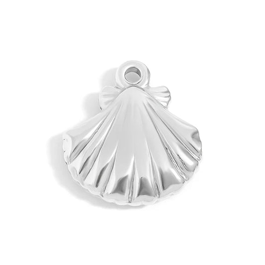 Clam Shell Charm